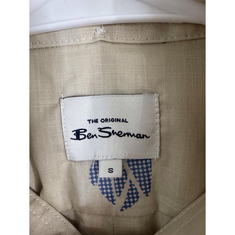 Ben Sherman Men's Small‎ Button-Down Beige Print Short Sleeve Classic Fit NWT - Picture 8 of 8